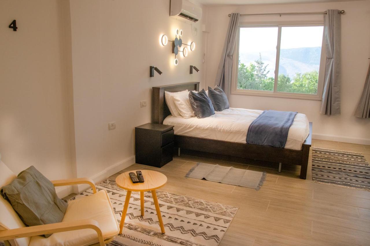 הבית ליד הבוסתן דירה לזוג Apartment *